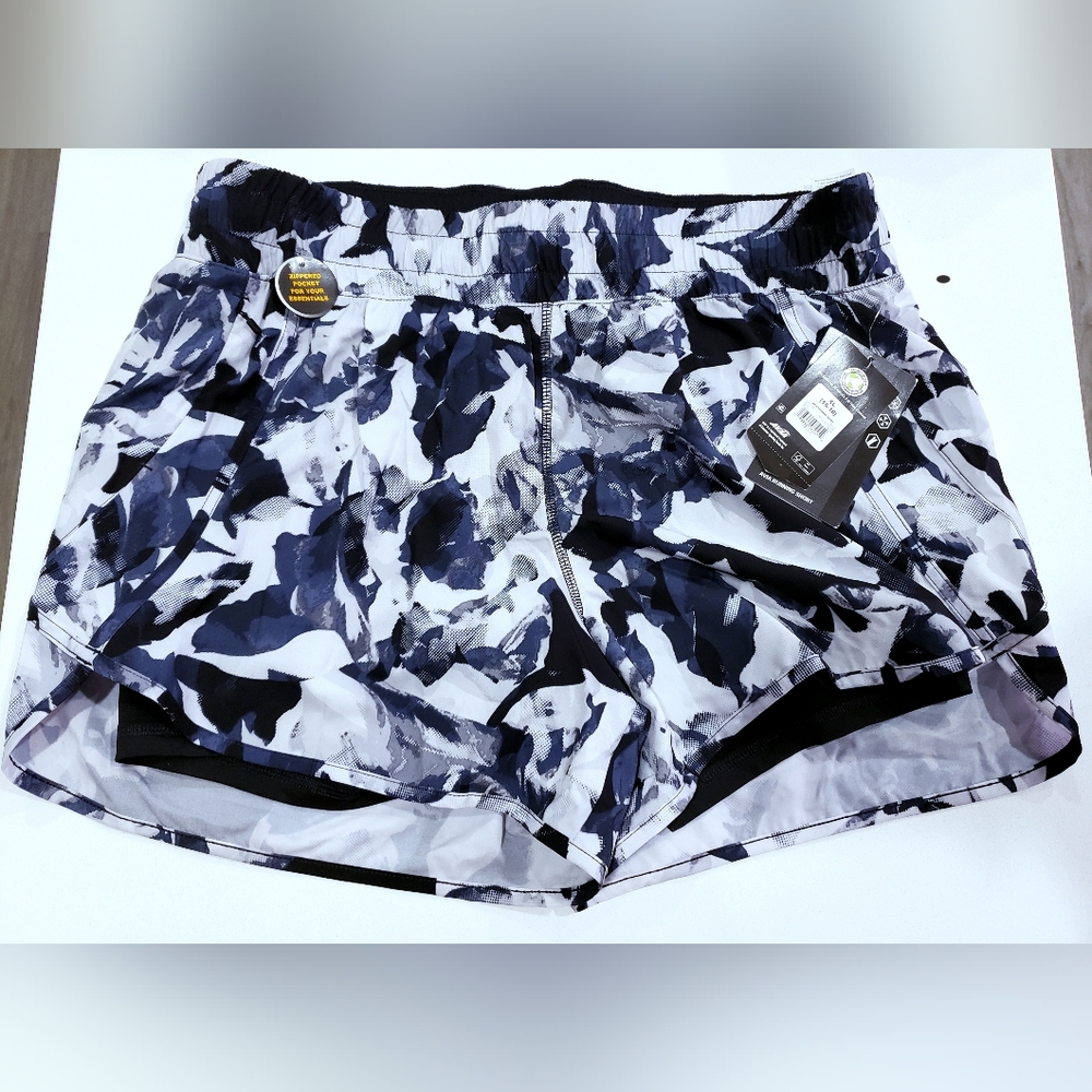Avia Women's Shorts XXL NEW
